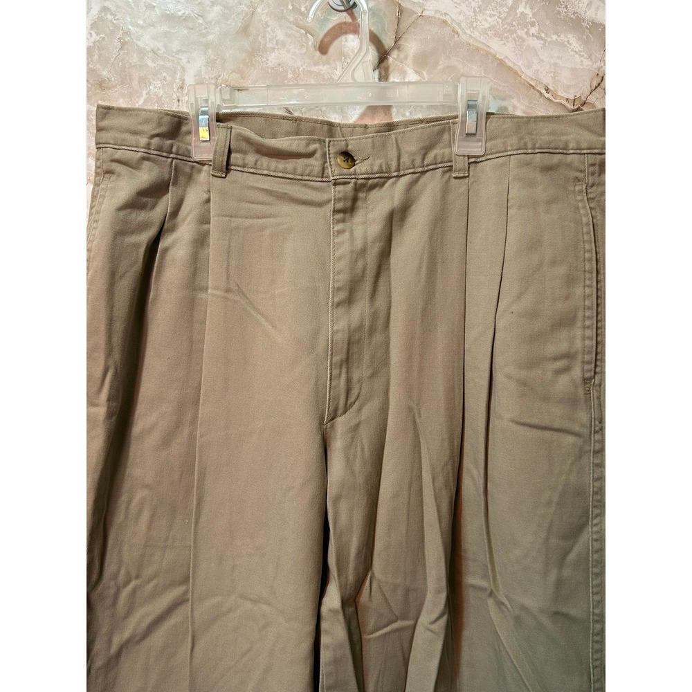 Roundtree Yorke Mens Khaki Pleated Cotton‎ Pants Size 36x32 Relaxed Fit